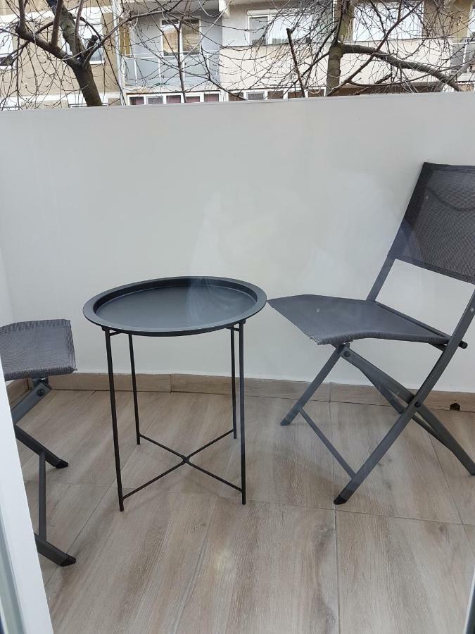 Tania Apartament Орадя Экстерьер фото